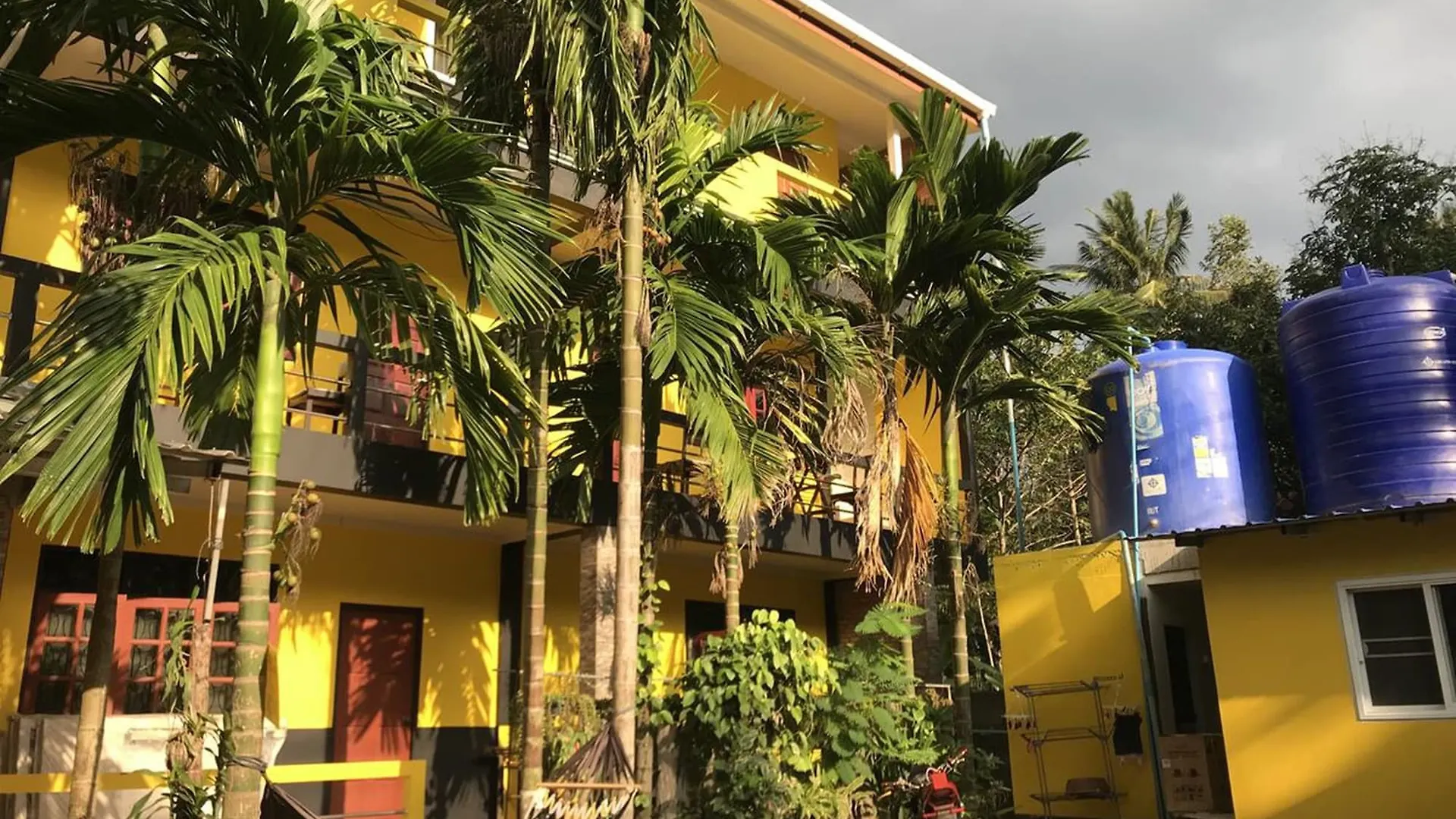 The Hive Hostel Ko Tao